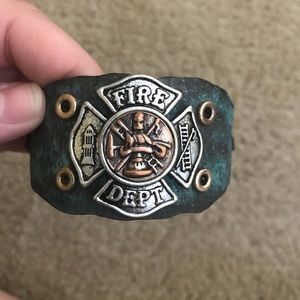 Fire fighter bracelet